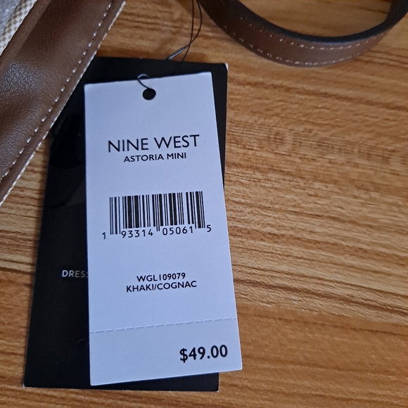 Nine West Astoria mini purse - Picture 6 of 6